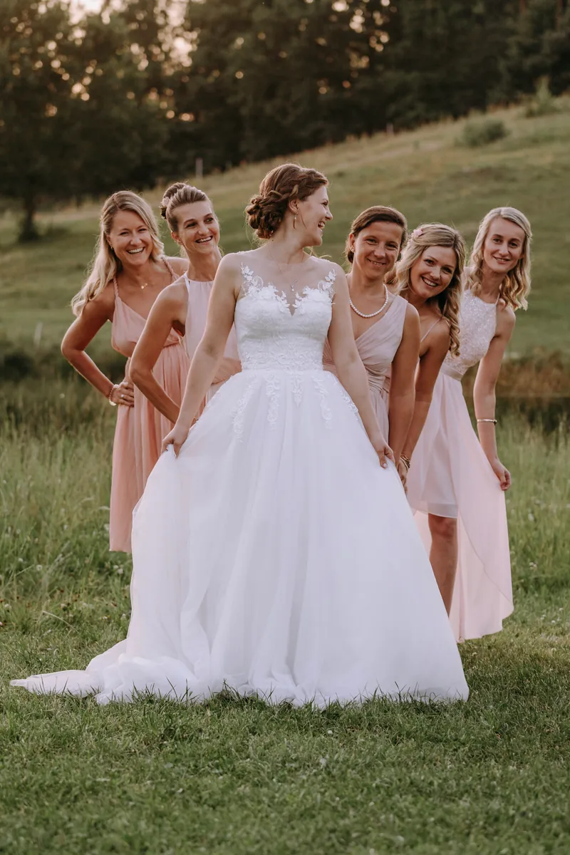 Trendy ślubne — inspiracje